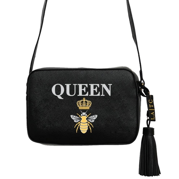 Handbags - Queen 👑 Bee 🐝 Bag!